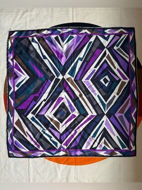 Vintage Emilio Pucci silk scarf, signed 35”x35”